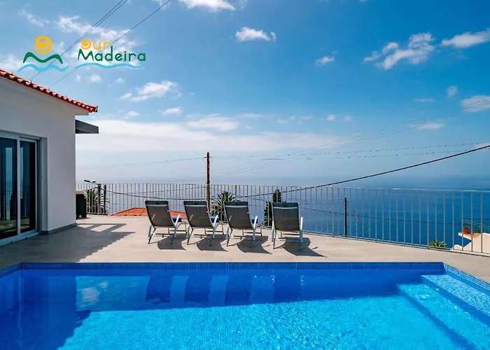 Ourmadeira - Calhetascape, Informal * Calheta (Madeira)